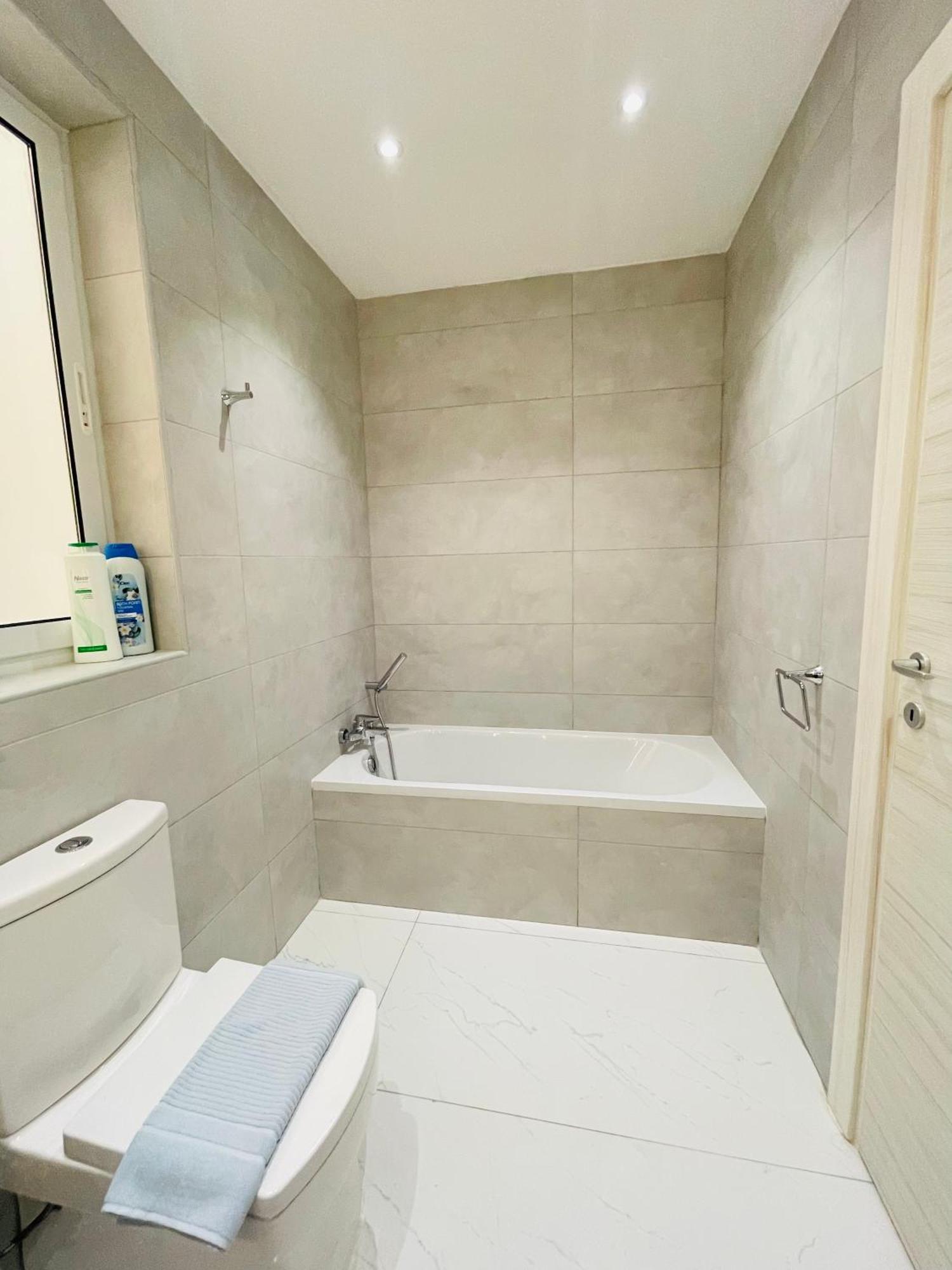 Blu Mar Sea View Apartments San Pawl il-Baħar Eksteriør bilde